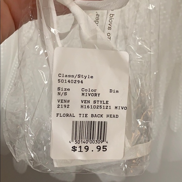 Flower Girl Dress with Heart Detail - Picture 14 of 14